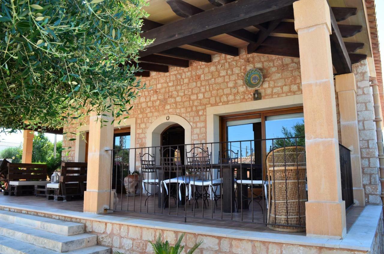 Ca Na Marina Villa Cala Llombards Exterior photo